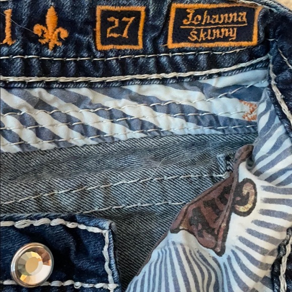 Rock Revival Johanna Skinny Jeans - Picture 3 of 3